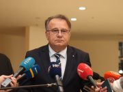 Полиција избршила претрес у канцеларији премијера ФБиХ Нермина Никшића