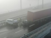 У ланчаном судару на Ауто-путу „Милош Велики“, једно лице преминуло, троје повријеђено (ФОТО/ВИДЕО)