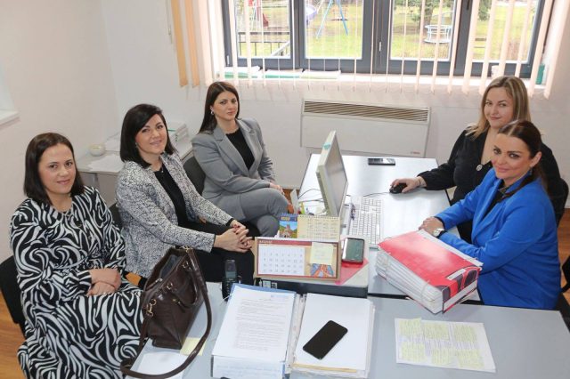 630953194_944211111601298_6766997283014272691_n