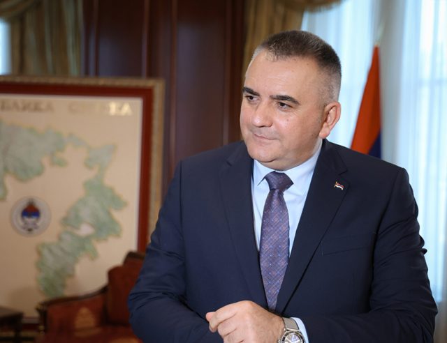 minić