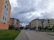 Сутра промјенљиво облачно и нестабилно, сунце на југу