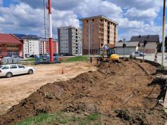 Пале: Почели припремни радови за изградњу кружног тока на раскрсници Карађорђеве и Улице Николе Тесле (Фото)