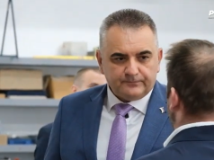 Бесплатни уџбеници за више од 80.000 основаца у Републици Српској (Видео)