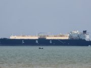 Катарски танкер са гасом прошао кроз Ормуз, први извоз из региона од почетка рата