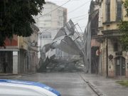 Јако невријеме стигло у Српску, олујни вјетар и град причинили материјалну штету (ВИДЕО)