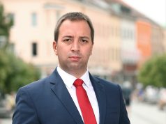 Велико интересовање грађана Фоче за разговор са министром правде