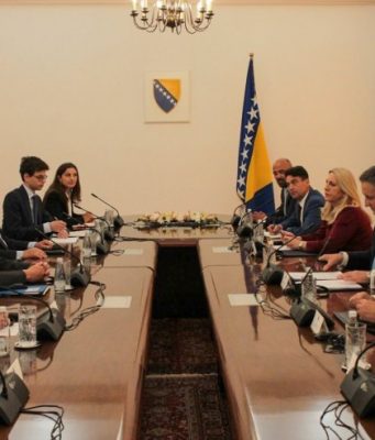Цвијановић: Страни интервенционизам није допринио дијалогу, вријеме да се та ера оконча