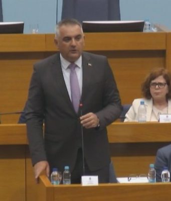 Минић: 9. јануара Милорад Додик обратиће се као предсједник Владе Српске
