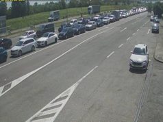 Појачан саобраћај према Хрватској и Црној Гори