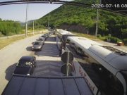 Задржавања на више граничних прелаза