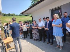 У селу Жепинићи код Шековића освјештан споменик погинулим борцима, 18.7. (Видео)