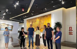 Делегација Града Источно Сарајево састала се са руководством Струковног техничког колеџа у кинеском граду Ланџоу (Фото)
