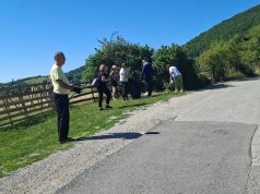 Организована традиционална акција чишћења пута Рогатица-Борике (ФОТО)