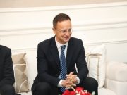 Сијарто напушта парламент, одлази у кинеску компанију