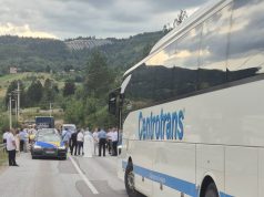 Обустављен саобраћај у Рогоушићима због физичког сукоба више лица