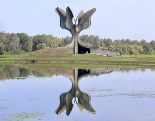 Споменик „Камени цвијет“ у Јасеновцу навршава 60 година
