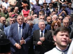 Руски амбасадор Игор Калабухов на комеморацији у Братунцу
