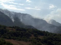 У Коњиц упућена специјализована јединица за гашење пожара