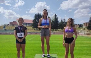 Рогатичке атлетичарке освојиле три медаље на јуниорском првенству Републике Српске