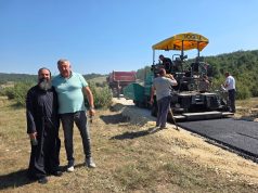 Завршени радови на асфалтирању посљедње дионице пута кроз село Озерковиће