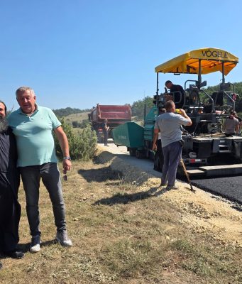 Завршени радови на асфалтирању посљедње дионице пута кроз село Озерковиће