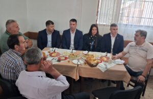 Пензионерима Трнова по 240 КМ (Видео)
