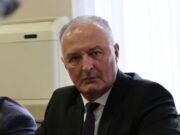 Хелез раскинуо уговор са двојицом припадника Оружаних снага због величања генерала Младића
