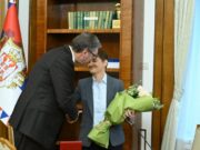 Брнабић: Част што сам дужност преузела од Вучића, Србија неће имати таквог предсједника