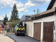 Нови асфалт на Корану – Улаже се у подручје уз сами центар Пала