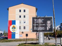 Билборди са поруком да смрт Алије Изетбеговића није опрала његове крваве руке