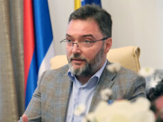 Кошарац: Срби неће прихватити колективно жигосање