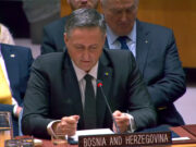 Бећировић се обрушио на Републику Српску и Србију