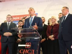 Минић води са 56.137 гласова више у односу на Бланушу
