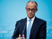 Мерц одбио договор Трампа и Путина о руском дизелу