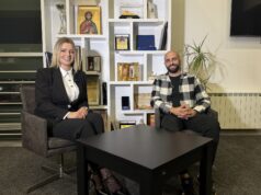 „С тобом побјеђујем гријех“, Дражен Видовић, пјесму посветио супрузи, „Оком камере” (Видео)