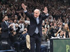 Навијачи „Партизана“ приредили спектакуларан дочек Жељку Обрадовићу