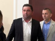 Након искључења Петровића, именован повјереник СДС-а за Бијељину