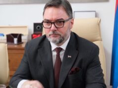 Кошарац: Oмогућити држављанима Србије да гласају на територији БиХ
